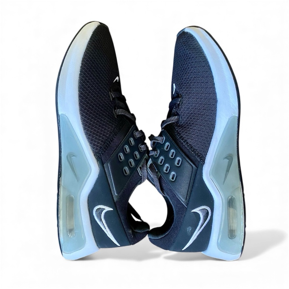 NEW Nike Air Max Bella TR4 Training Athletic Sneakers 8.5